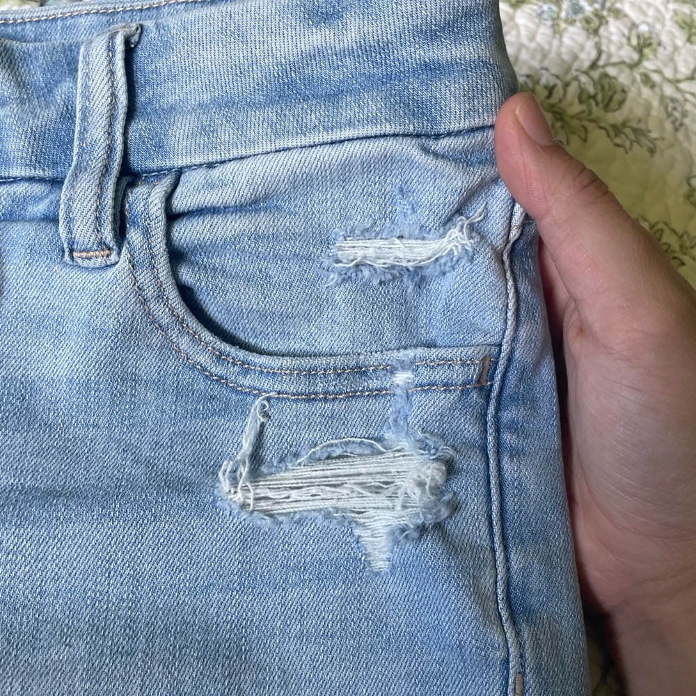 American Eagle Outfitters Women's Distressed Light Blue Jeans - Picture 5 of 6